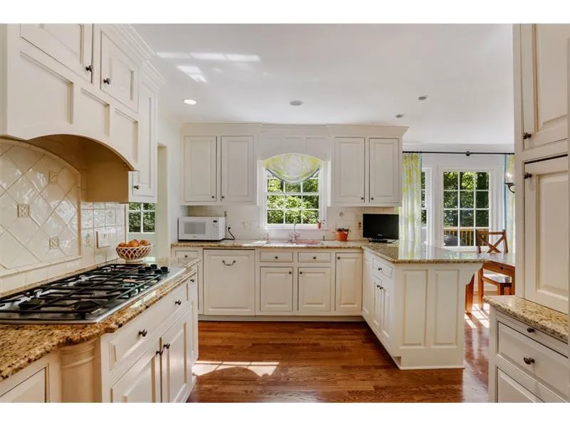 4227 Glengary Drive, Atlanta, Georgia 30342, 4 Bedrooms Bedrooms, ,2 BathroomsBathrooms,Residential,Sold,4227 Glengary Drive,5678486