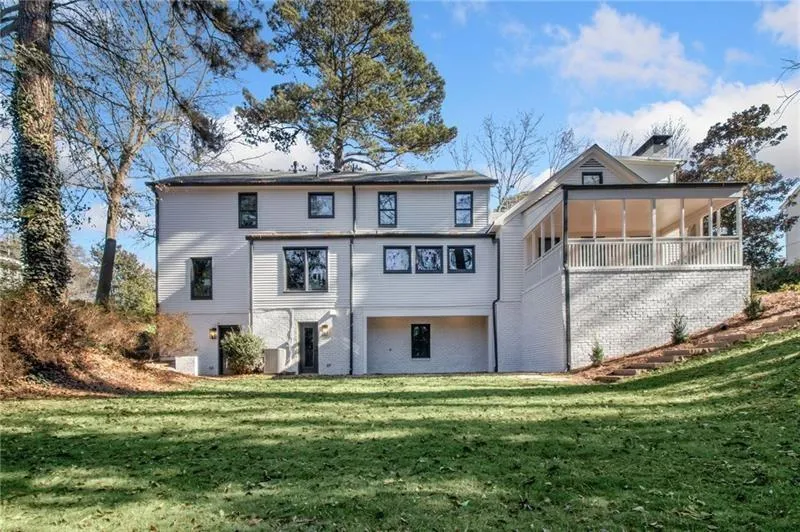6160 Heards Creek Drive, Atlanta, Georgia 30328, 6 Bedrooms Bedrooms, ,6 BathroomsBathrooms,Residential,Sold,6160 Heards Creek Drive,7188528