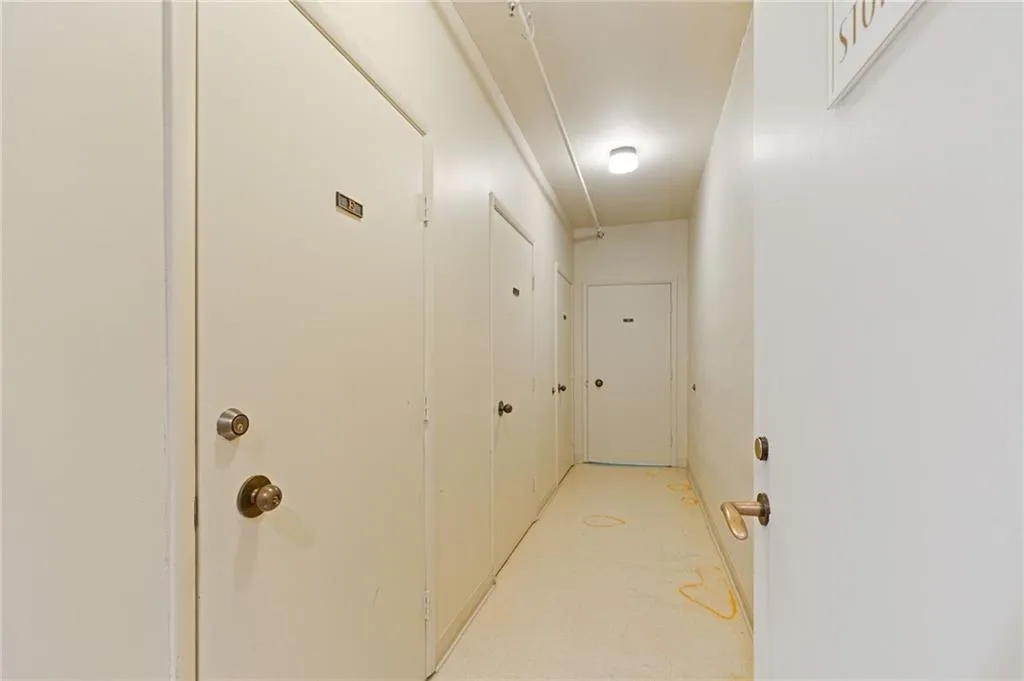2660 Peachtree Road Nw Unit 30g, Atlanta, Georgia 30305, 2 Bedrooms Bedrooms, ,2 BathroomsBathrooms,Residential,For Sale,2660 Peachtree Road Nw Unit 30g,7620735
