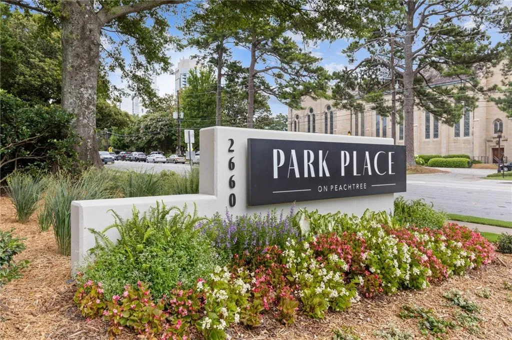 2660 Peachtree Road Nw Unit 30g, Atlanta, Georgia 30305, 2 Bedrooms Bedrooms, ,2 BathroomsBathrooms,Residential,For Sale,2660 Peachtree Road Nw Unit 30g,7620735
