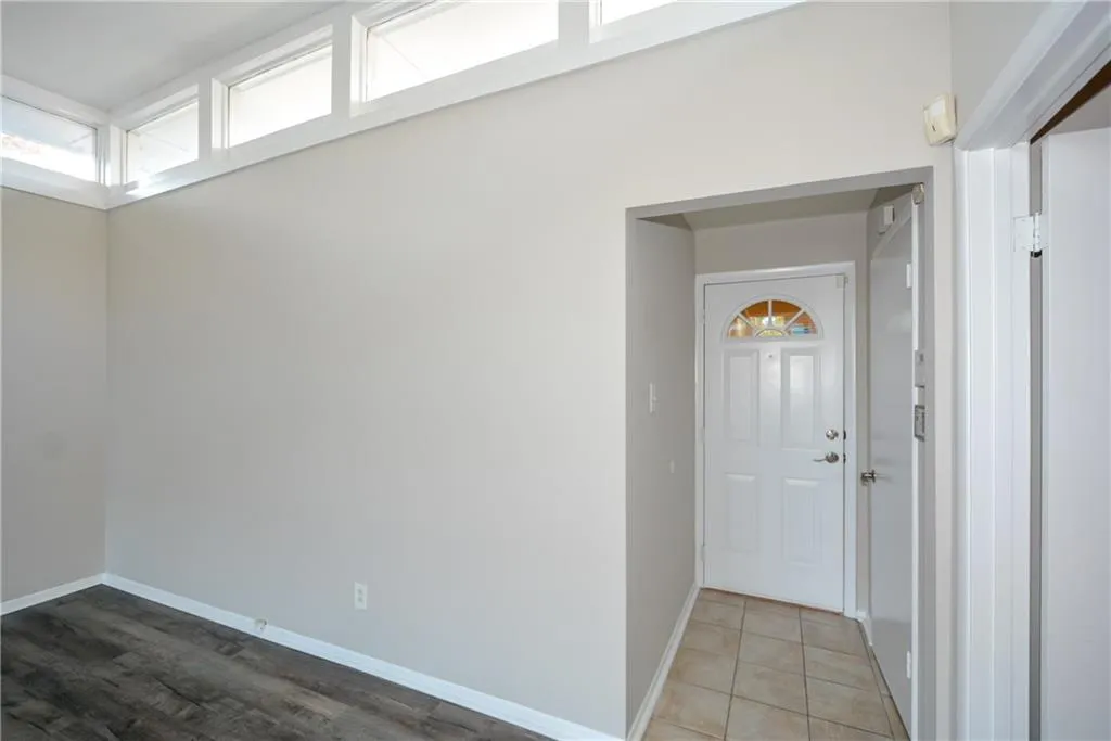 346 Carpenter Drive Unit 49, Atlanta, Georgia 30328, 2 Bedrooms Bedrooms, ,2 BathroomsBathrooms,Residential,Sold,346 Carpenter Drive Unit 49,5929605