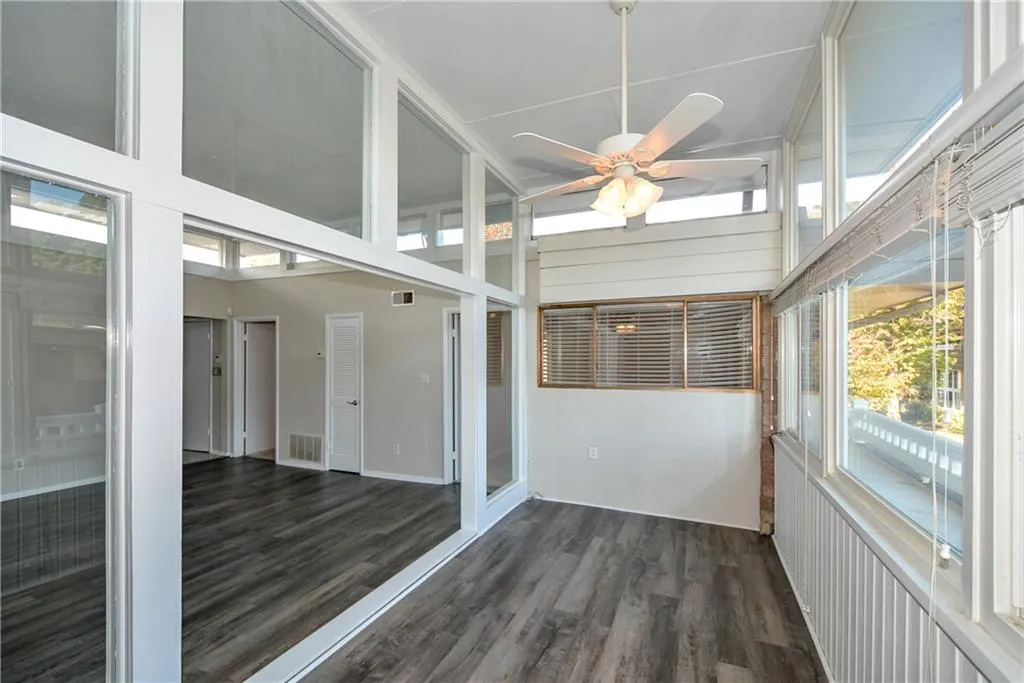 346 Carpenter Drive Unit 49, Atlanta, Georgia 30328, 2 Bedrooms Bedrooms, ,2 BathroomsBathrooms,Residential,Sold,346 Carpenter Drive Unit 49,5929605