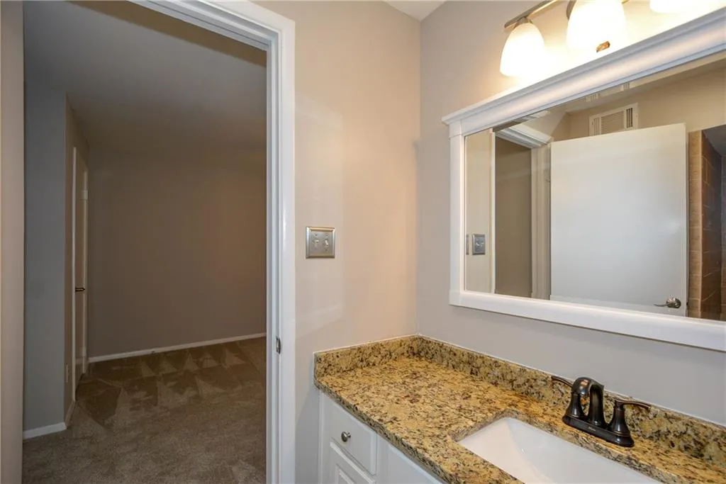 346 Carpenter Drive Unit 49, Atlanta, Georgia 30328, 2 Bedrooms Bedrooms, ,2 BathroomsBathrooms,Residential,Sold,346 Carpenter Drive Unit 49,5929605