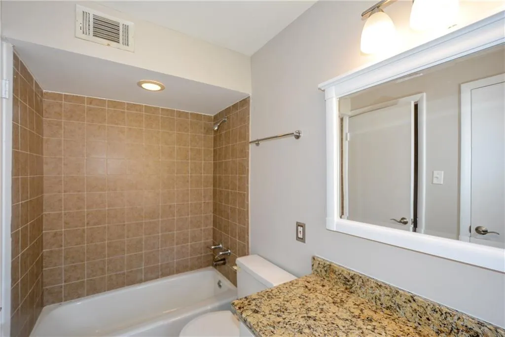 346 Carpenter Drive Unit 49, Atlanta, Georgia 30328, 2 Bedrooms Bedrooms, ,2 BathroomsBathrooms,Residential,Sold,346 Carpenter Drive Unit 49,5929605