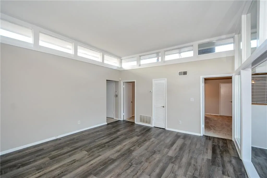 346 Carpenter Drive Unit 49, Atlanta, Georgia 30328, 2 Bedrooms Bedrooms, ,2 BathroomsBathrooms,Residential,Sold,346 Carpenter Drive Unit 49,5929605