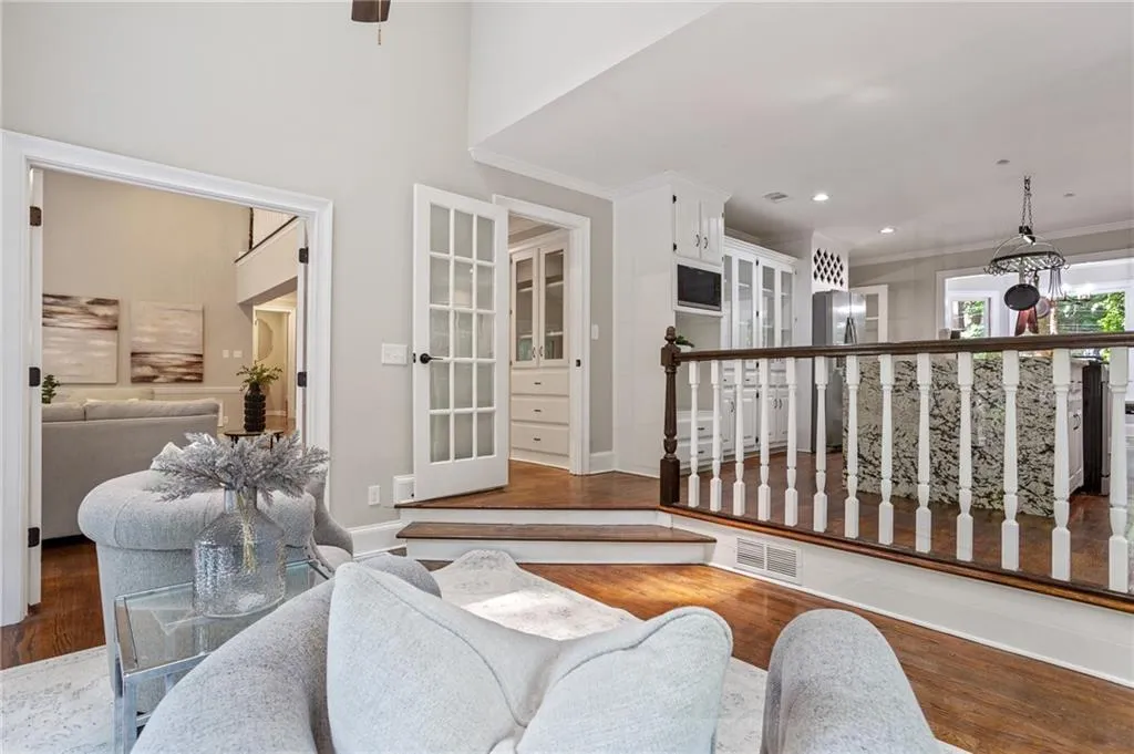 1183 Woods Circle Ne, Atlanta, Georgia 30324, 3 Bedrooms Bedrooms, ,3 BathroomsBathrooms,Residential,For Sale,1183 Woods Circle Ne,7591599