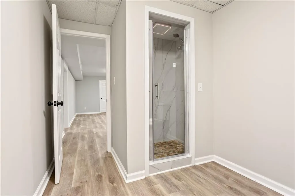 1183 Woods Circle Ne, Atlanta, Georgia 30324, 3 Bedrooms Bedrooms, ,3 BathroomsBathrooms,Residential,For Sale,1183 Woods Circle Ne,7591599