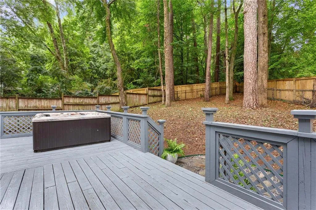 1183 Woods Circle Ne, Atlanta, Georgia 30324, 3 Bedrooms Bedrooms, ,3 BathroomsBathrooms,Residential,For Sale,1183 Woods Circle Ne,7591599