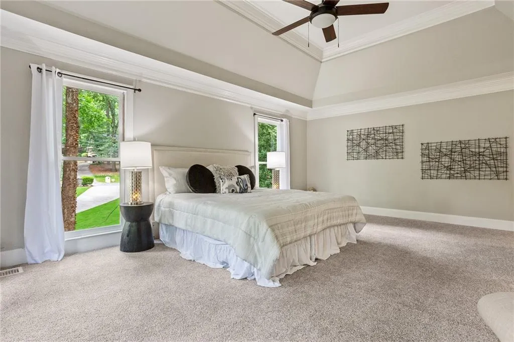 1183 Woods Circle Ne, Atlanta, Georgia 30324, 3 Bedrooms Bedrooms, ,3 BathroomsBathrooms,Residential,For Sale,1183 Woods Circle Ne,7591599