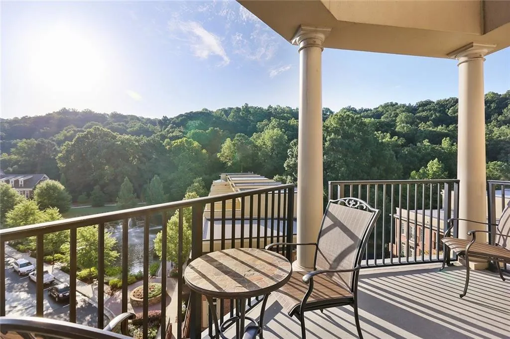 200 River Vista Drive Unit 715, Atlanta, Georgia 30339, 2 Bedrooms Bedrooms, ,2 BathroomsBathrooms,Residential,Sold,200 River Vista Drive Unit 715,6607104