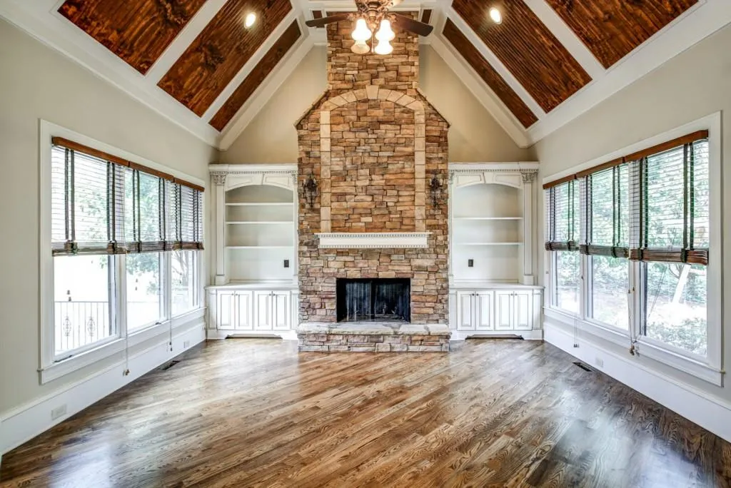 4980 High Point Road, Atlanta, Georgia 30342, 6 Bedrooms Bedrooms, ,5 BathroomsBathrooms,Residential,Sold,4980 High Point Road,5814352