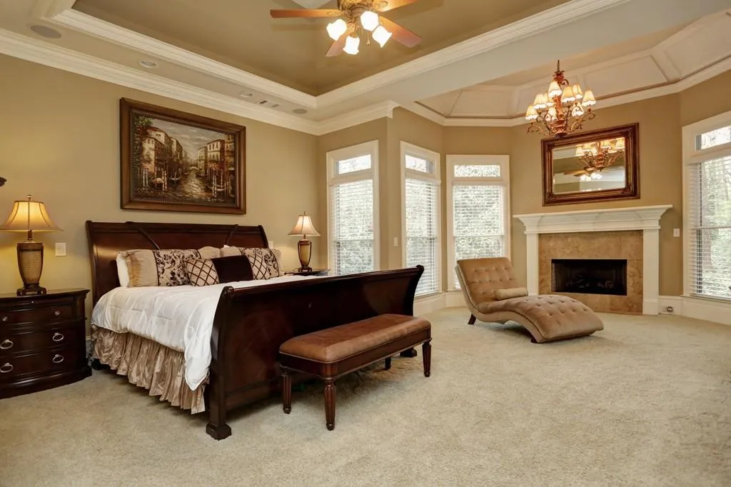 4980 High Point Road, Atlanta, Georgia 30342, 6 Bedrooms Bedrooms, ,5 BathroomsBathrooms,Residential,Sold,4980 High Point Road,5814352