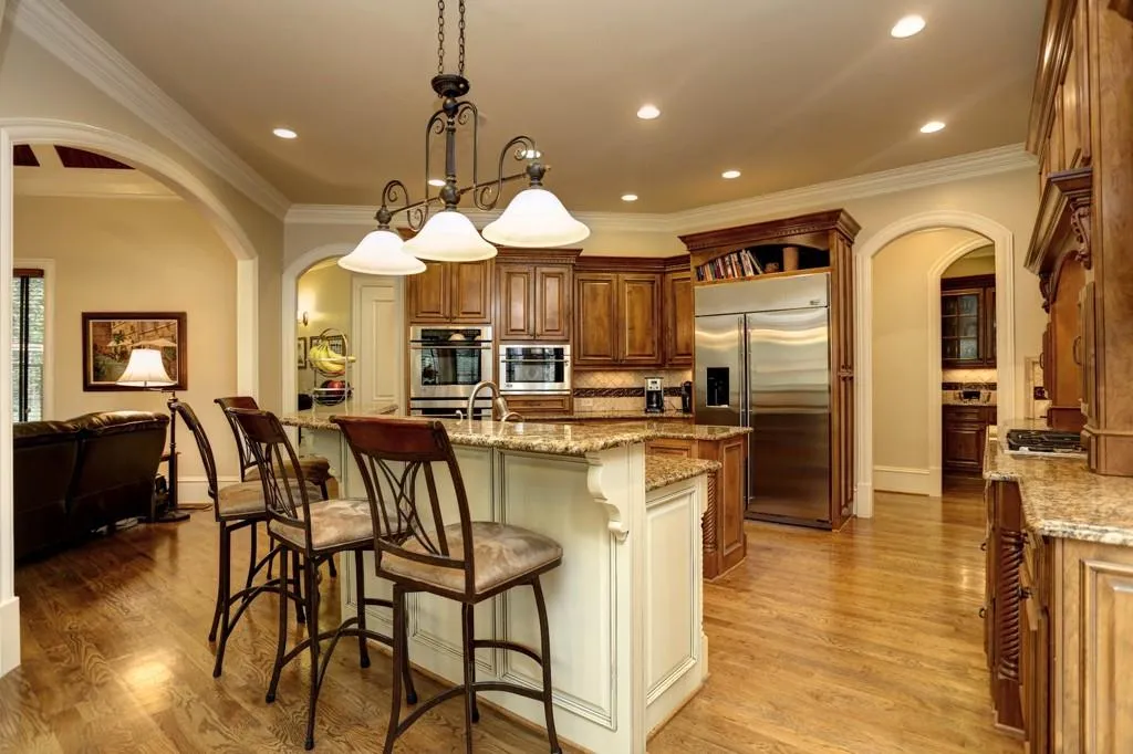 4980 High Point Road, Atlanta, Georgia 30342, 6 Bedrooms Bedrooms, ,5 BathroomsBathrooms,Residential,Sold,4980 High Point Road,5814352