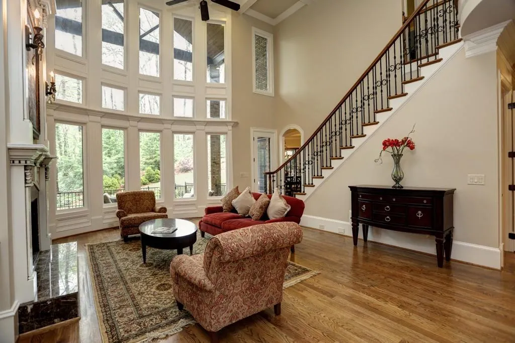 4980 High Point Road, Atlanta, Georgia 30342, 6 Bedrooms Bedrooms, ,5 BathroomsBathrooms,Residential,Sold,4980 High Point Road,5814352