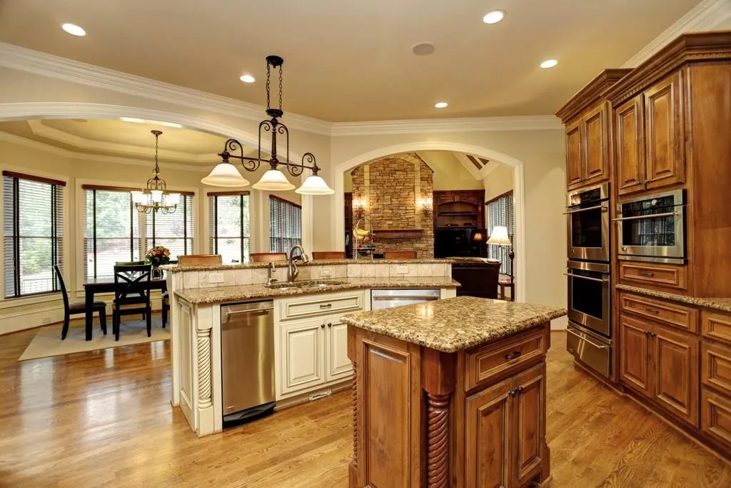 4980 High Point Road, Atlanta, Georgia 30342, 6 Bedrooms Bedrooms, ,5 BathroomsBathrooms,Residential,Sold,4980 High Point Road,5814352