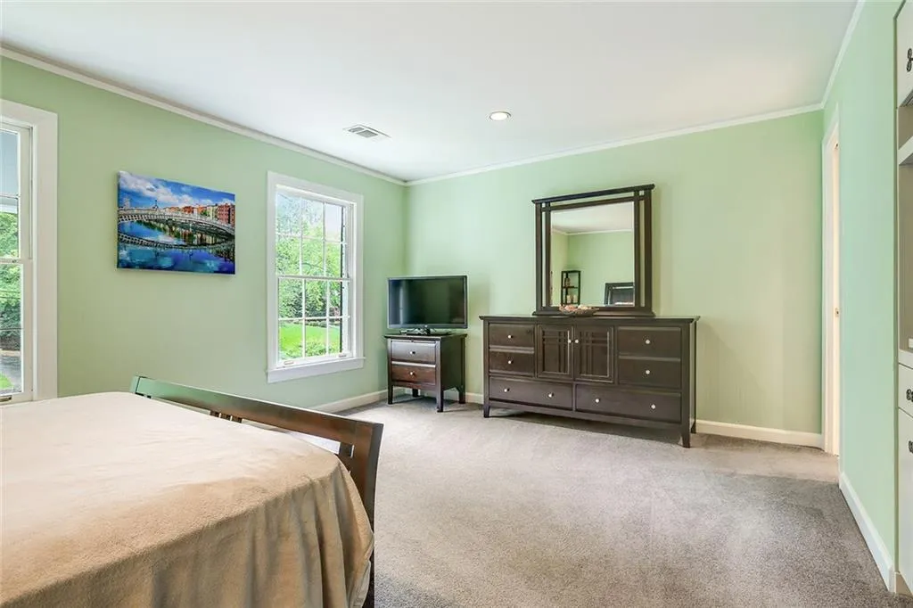 6175 Riverwood Drive Nw, Atlanta, Georgia 30328, 4 Bedrooms Bedrooms, ,3 BathroomsBathrooms,Residential,Sold,6175 Riverwood Drive Nw,5836389