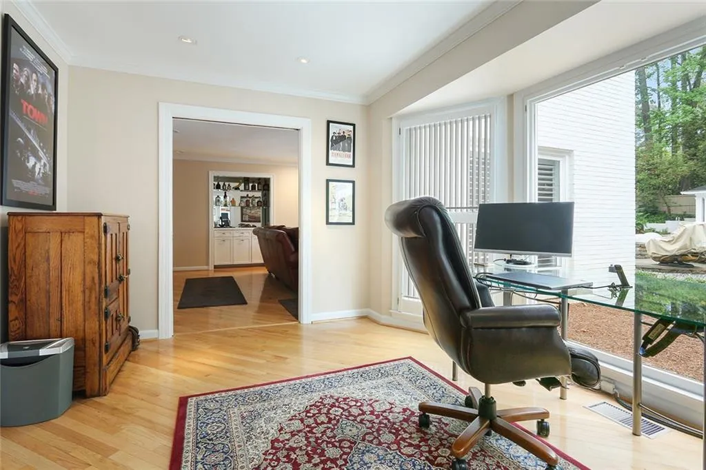 6175 Riverwood Drive Nw, Atlanta, Georgia 30328, 4 Bedrooms Bedrooms, ,3 BathroomsBathrooms,Residential,Sold,6175 Riverwood Drive Nw,5836389