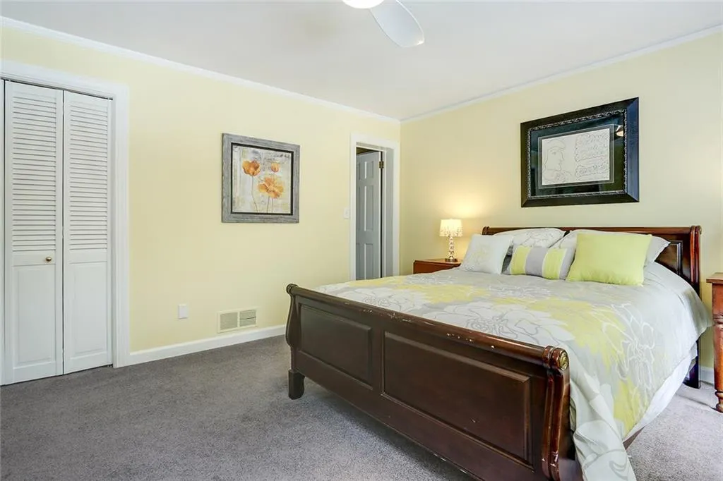 6175 Riverwood Drive Nw, Atlanta, Georgia 30328, 4 Bedrooms Bedrooms, ,3 BathroomsBathrooms,Residential,Sold,6175 Riverwood Drive Nw,5836389