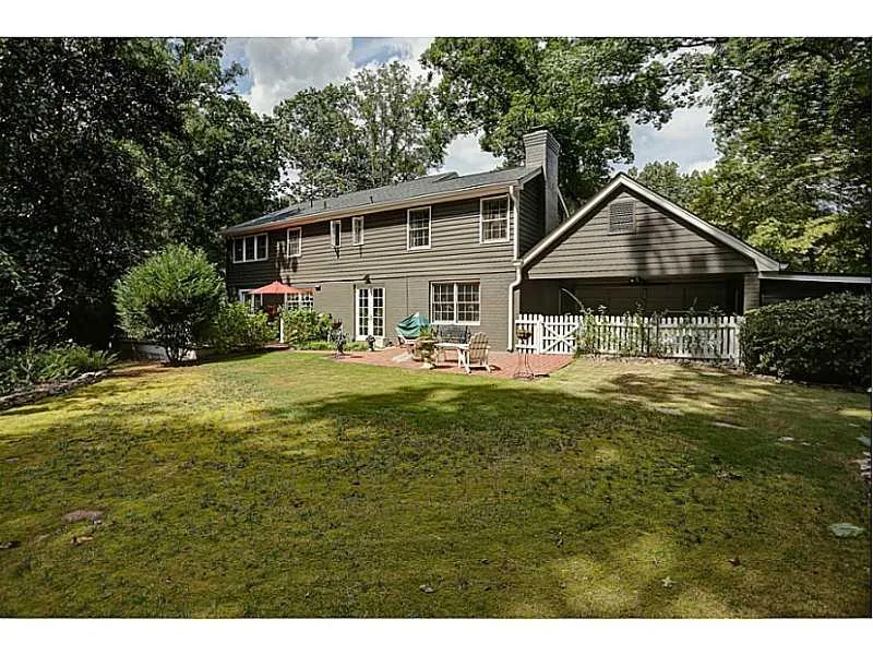 630 Bridgewater Drive Nw, Atlanta, Georgia 30328, 5 Bedrooms Bedrooms, ,4 BathroomsBathrooms,Residential,Sold,630 Bridgewater Drive Nw,5097766