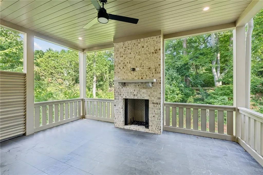 114 Terrace Drive Ne, Atlanta, Georgia 30305, 6 Bedrooms Bedrooms, ,5 BathroomsBathrooms,Residential,For Sale,114 Terrace Drive Ne,7522536