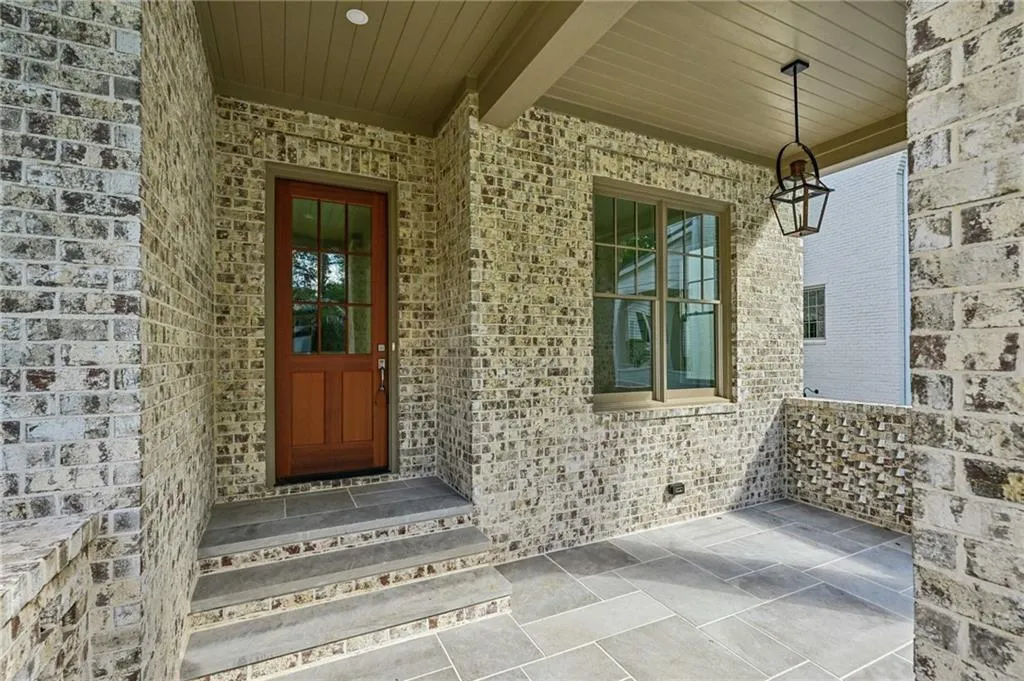 114 Terrace Drive Ne, Atlanta, Georgia 30305, 6 Bedrooms Bedrooms, ,5 BathroomsBathrooms,Residential,For Sale,114 Terrace Drive Ne,7522536