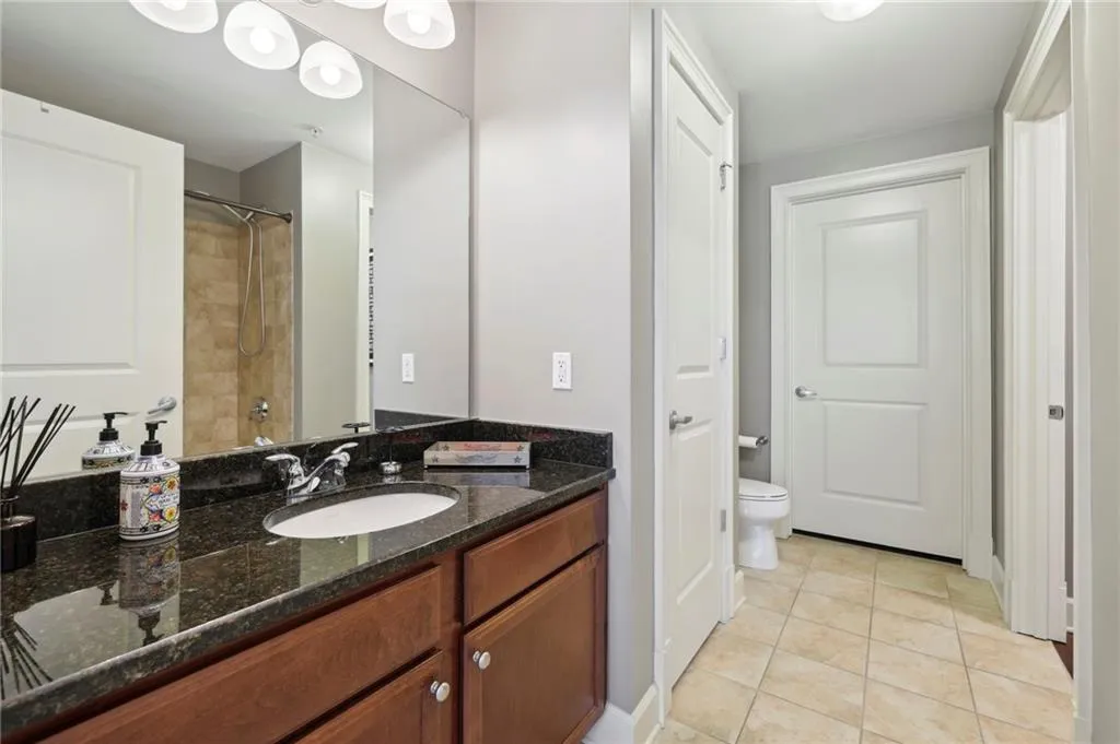 200 River Vista Drive Unit 223, Atlanta, Georgia 30339, 2 Bedrooms Bedrooms, ,2 BathroomsBathrooms,Residential,Sold,200 River Vista Drive Unit 223,7216089