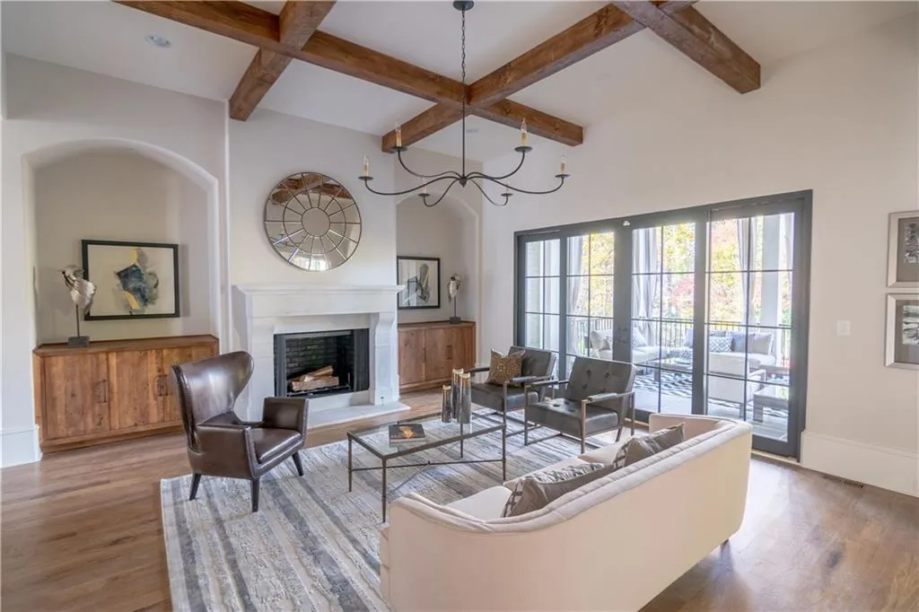 4891 Powers Ferry Road, Atlanta, Georgia 30327, 6 Bedrooms Bedrooms, ,6 BathroomsBathrooms,Residential,Sold,4891 Powers Ferry Road,5934394