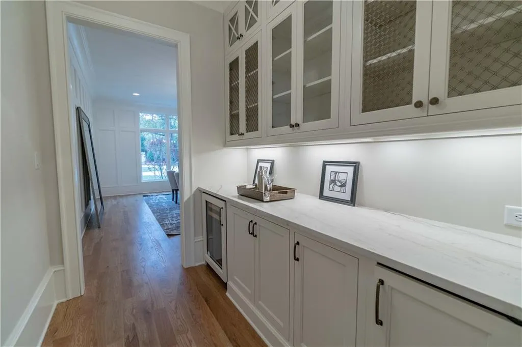 4891 Powers Ferry Road, Atlanta, Georgia 30327, 6 Bedrooms Bedrooms, ,6 BathroomsBathrooms,Residential,Sold,4891 Powers Ferry Road,5934394