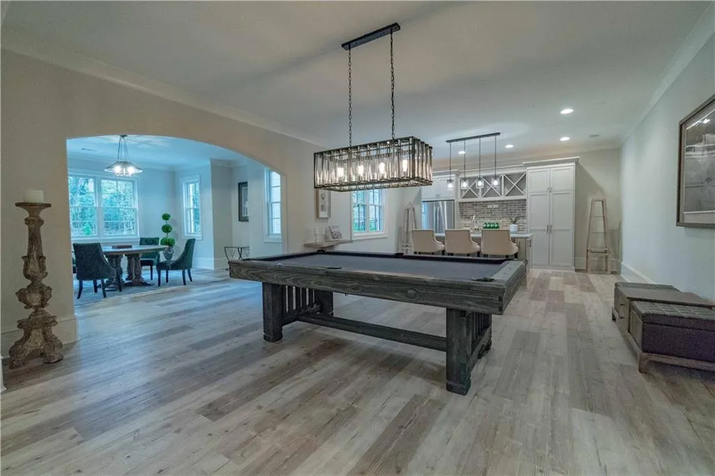 4891 Powers Ferry Road, Atlanta, Georgia 30327, 6 Bedrooms Bedrooms, ,6 BathroomsBathrooms,Residential,Sold,4891 Powers Ferry Road,5934394
