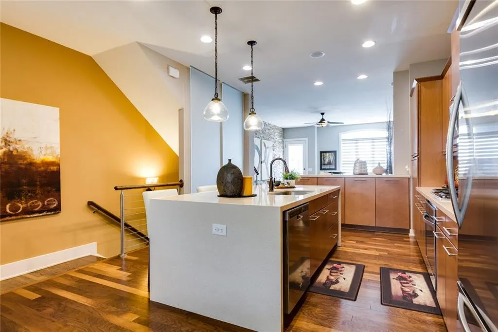 229 Alderwood Point, Sandy Springs, Georgia 30328, 3 Bedrooms Bedrooms, ,2 BathroomsBathrooms,Residential,Sold,229 Alderwood Point,6647864