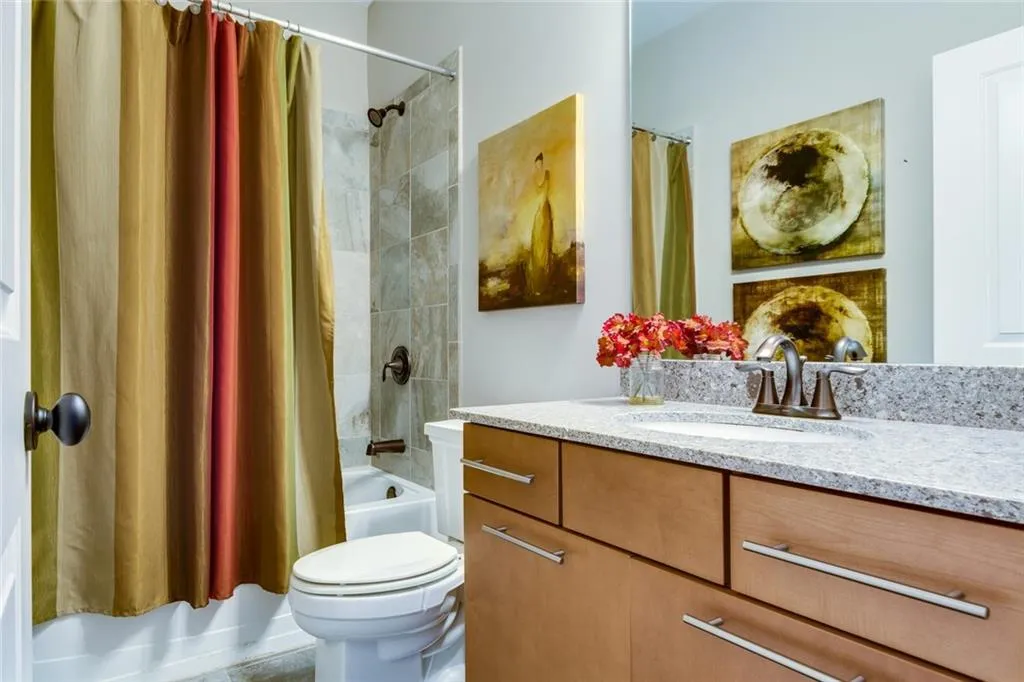 229 Alderwood Point, Sandy Springs, Georgia 30328, 3 Bedrooms Bedrooms, ,2 BathroomsBathrooms,Residential,Sold,229 Alderwood Point,6647864