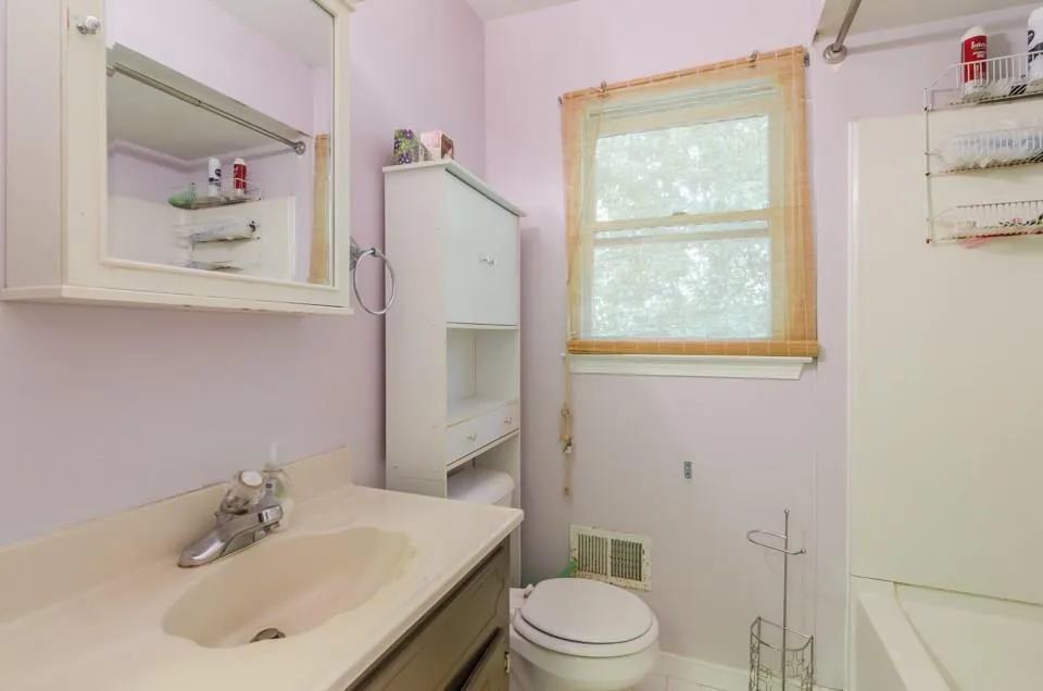 5515 Wing Street, Sandy Springs, Georgia 30350, 4 Bedrooms Bedrooms, ,2 BathroomsBathrooms,Residential,Sold,5515 Wing Street,5692013