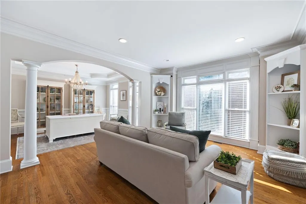 7987 Magnolia Square, Sandy Springs, Georgia 30350, 4 Bedrooms Bedrooms, ,3 BathroomsBathrooms,Residential,Sold,7987 Magnolia Square,7228579