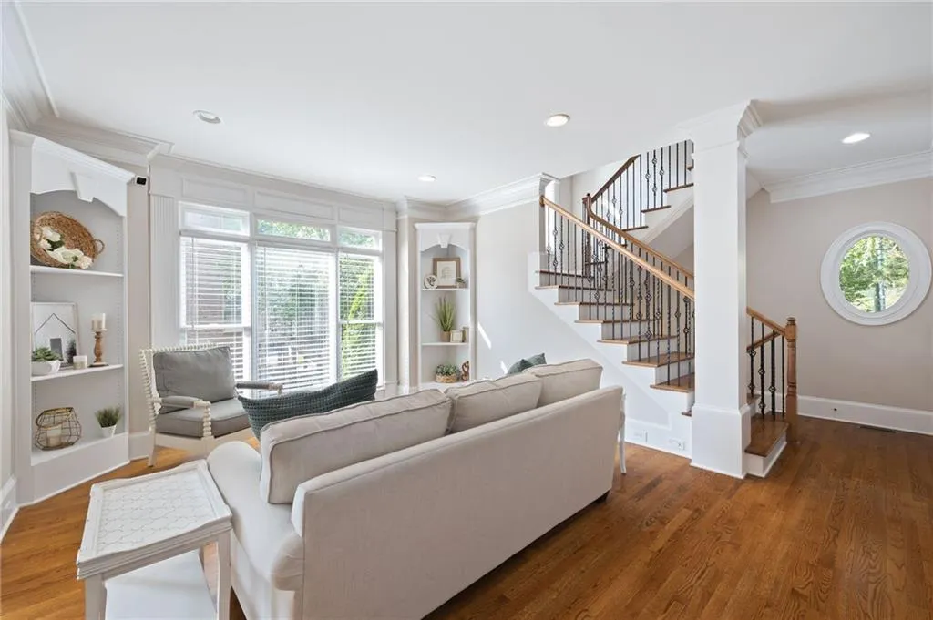 7987 Magnolia Square, Sandy Springs, Georgia 30350, 4 Bedrooms Bedrooms, ,3 BathroomsBathrooms,Residential,Sold,7987 Magnolia Square,7228579