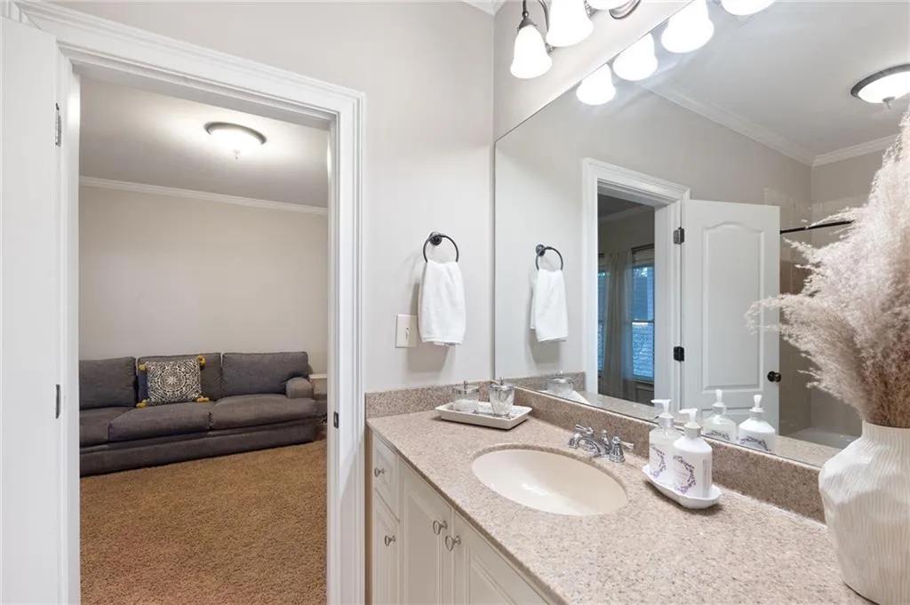 7987 Magnolia Square, Sandy Springs, Georgia 30350, 4 Bedrooms Bedrooms, ,3 BathroomsBathrooms,Residential,Sold,7987 Magnolia Square,7228579