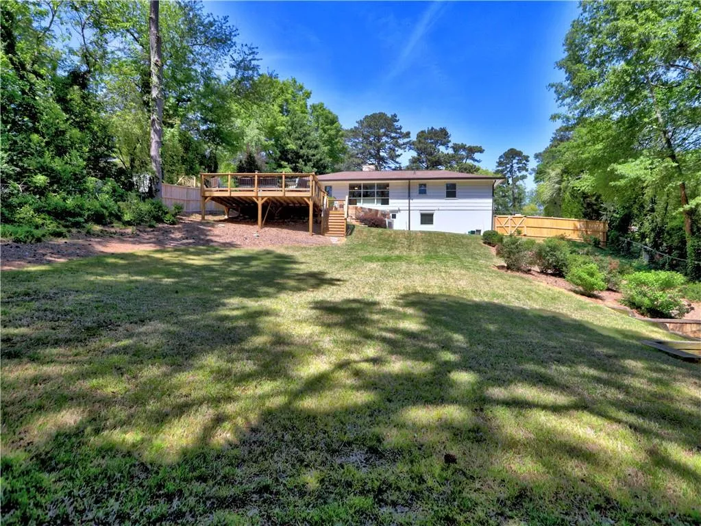 393 Hilderbrand Drive, Sandy Springs, Georgia 30328, 3 Bedrooms Bedrooms, ,2 BathroomsBathrooms,Residential,Sold,393 Hilderbrand Drive,7753443