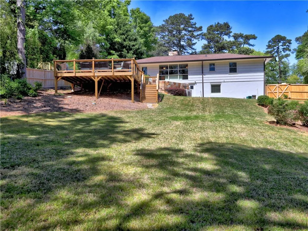 393 Hilderbrand Drive, Sandy Springs, Georgia 30328, 3 Bedrooms Bedrooms, ,2 BathroomsBathrooms,Residential,Sold,393 Hilderbrand Drive,7753443