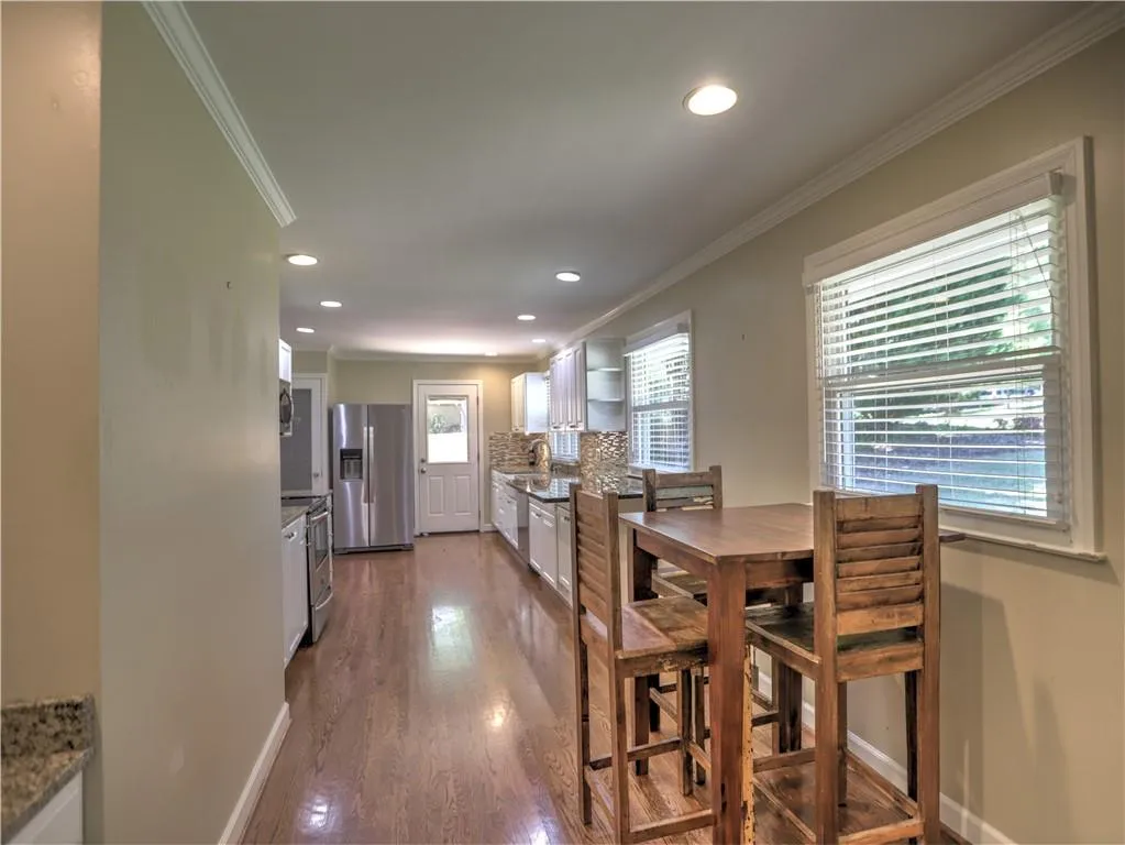 393 Hilderbrand Drive, Sandy Springs, Georgia 30328, 3 Bedrooms Bedrooms, ,2 BathroomsBathrooms,Residential,Sold,393 Hilderbrand Drive,7753443