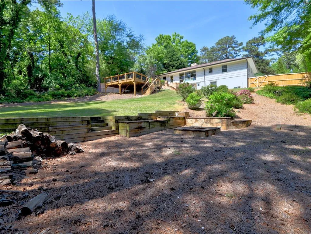 393 Hilderbrand Drive, Sandy Springs, Georgia 30328, 3 Bedrooms Bedrooms, ,2 BathroomsBathrooms,Residential,Sold,393 Hilderbrand Drive,7753443