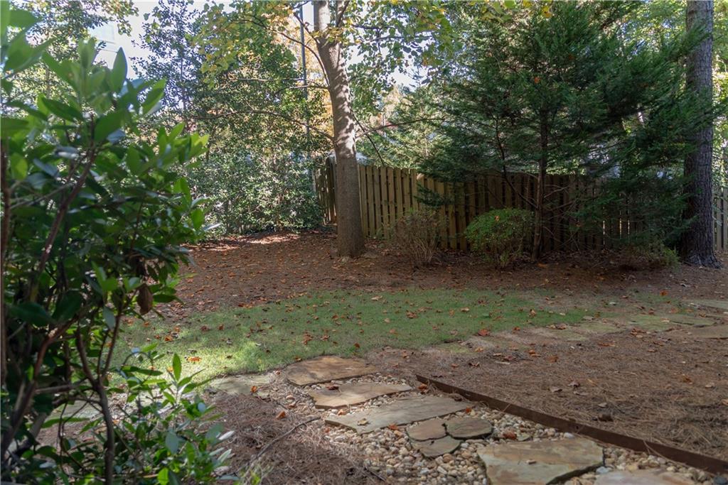 1054 Glenridge Place, Atlanta, Georgia 30342, 1 Bedroom Bedrooms, ,1 BathroomBathrooms,Residential,Sold,1054 Glenridge Place,7294155