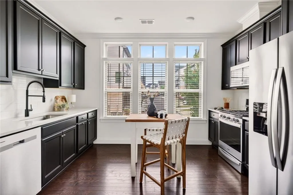 2616 Caruso Way, Atlanta, Georgia 30339, 2 Bedrooms Bedrooms, 0 ,3 BathroomsBathrooms,Residential,Sold,2616 Caruso Way,7766982