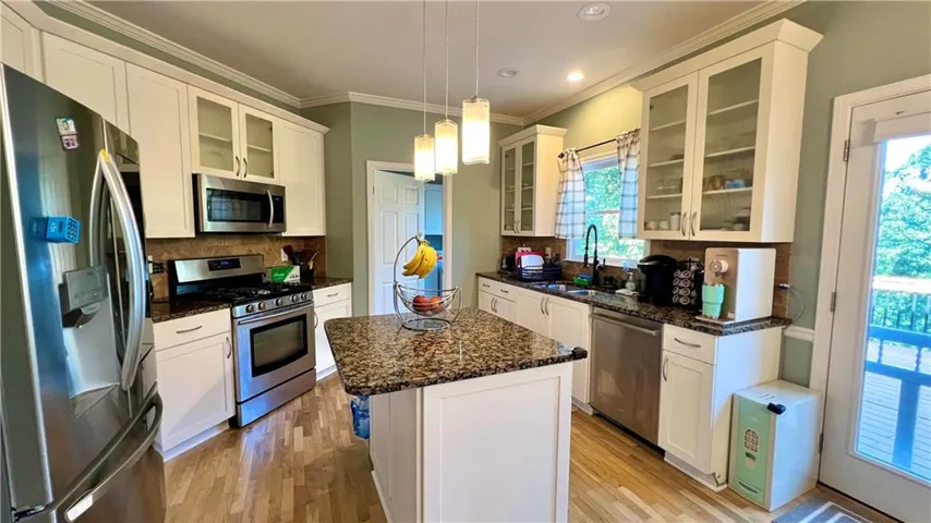 1170