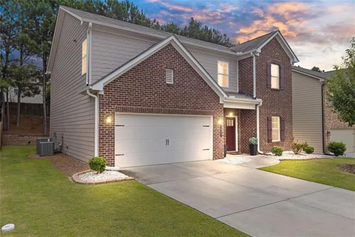 1807 Weatherbrook Circle, Lawrenceville, Georgia 30043