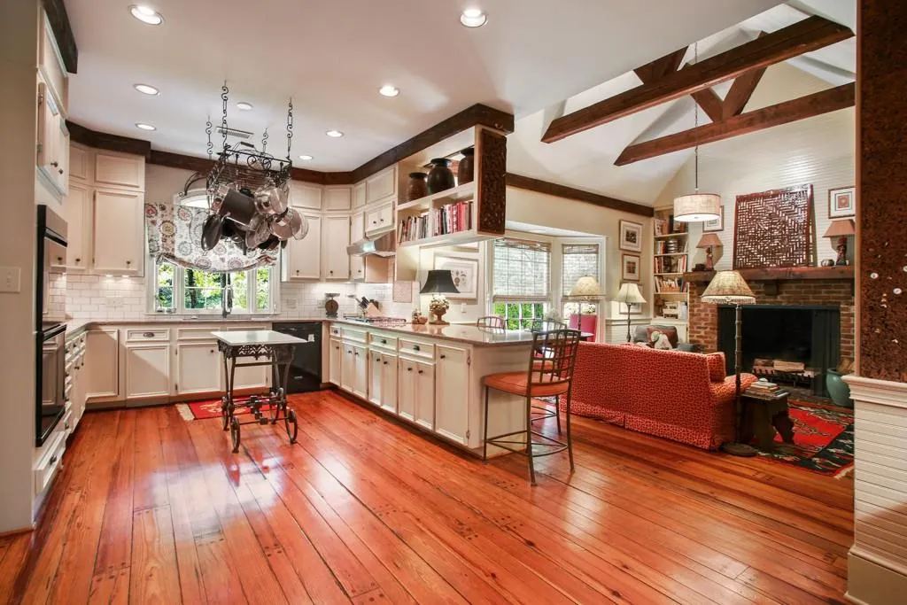 4165 Whitewater Creek Road Nw, Atlanta, Georgia 30327, 5 Bedrooms Bedrooms, ,3 BathroomsBathrooms,Residential,Sold,4165 Whitewater Creek Road Nw,5680574 4165 Whitewater Creek Road Nw, Atlanta, Georgia 30327, 5 Bedrooms Bedrooms, ,3 BathroomsBathrooms,Residential,Sold,4165 Whitewater Creek Road Nw,5680574