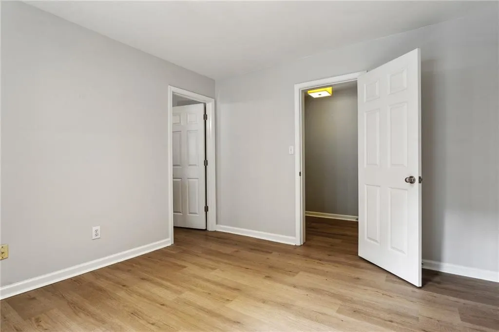 220 Marchand Court, Atlanta, Georgia 30328, 4 Bedrooms Bedrooms, ,3 BathroomsBathrooms,Residential,Sold,220 Marchand Court,7381007