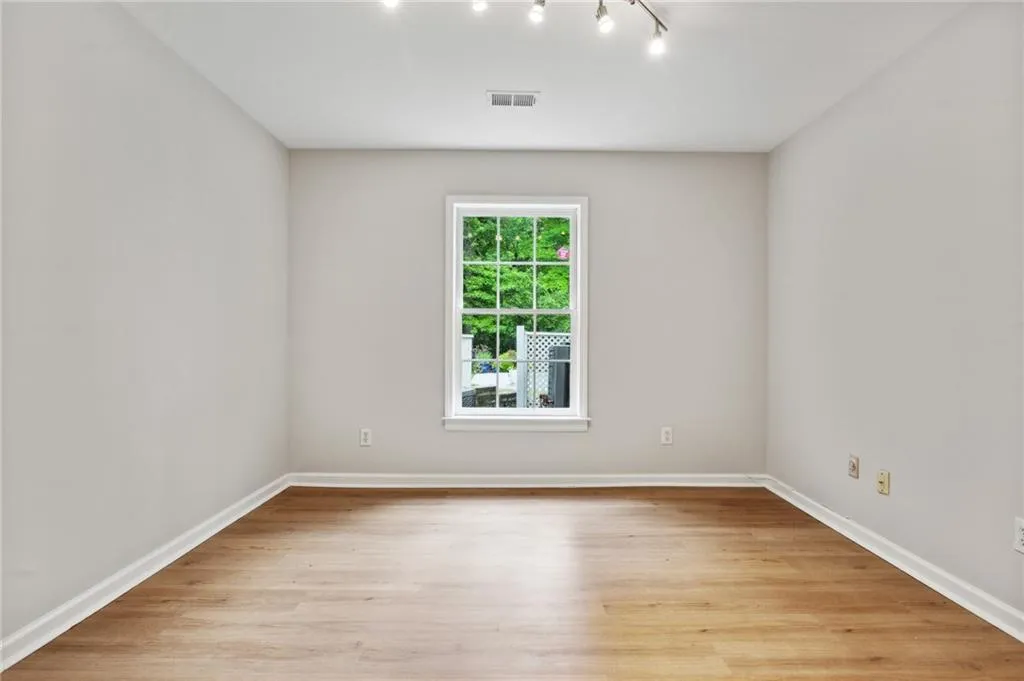 220 Marchand Court, Atlanta, Georgia 30328, 4 Bedrooms Bedrooms, ,3 BathroomsBathrooms,Residential,Sold,220 Marchand Court,7381007