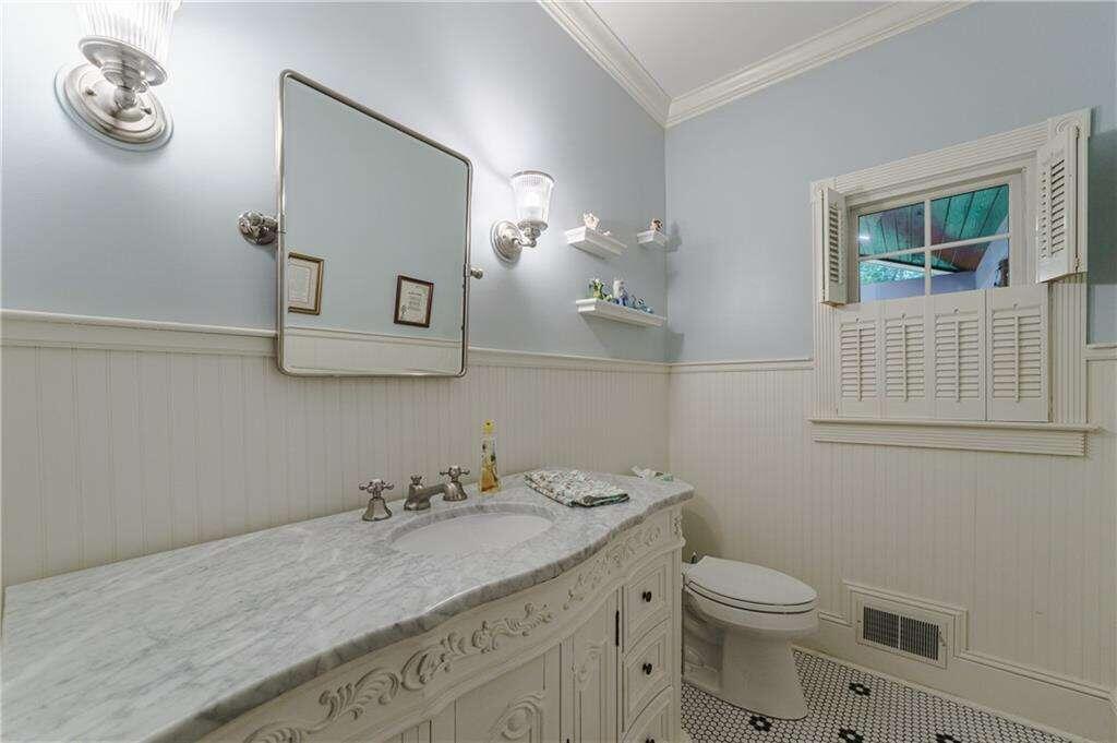 8090 Habersham Waters Road, Sandy Springs, Georgia 30350, 4 Bedrooms Bedrooms, ,3 BathroomsBathrooms,Residential,Sold,8090 Habersham Waters Road,7315352