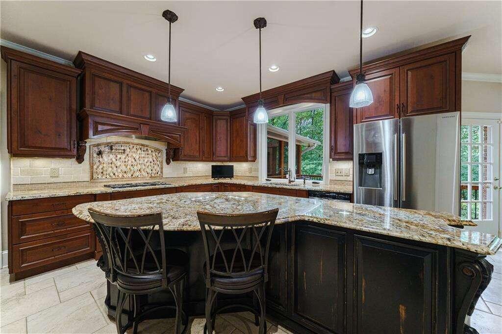 8090 Habersham Waters Road, Sandy Springs, Georgia 30350, 4 Bedrooms Bedrooms, ,3 BathroomsBathrooms,Residential,Sold,8090 Habersham Waters Road,7315352