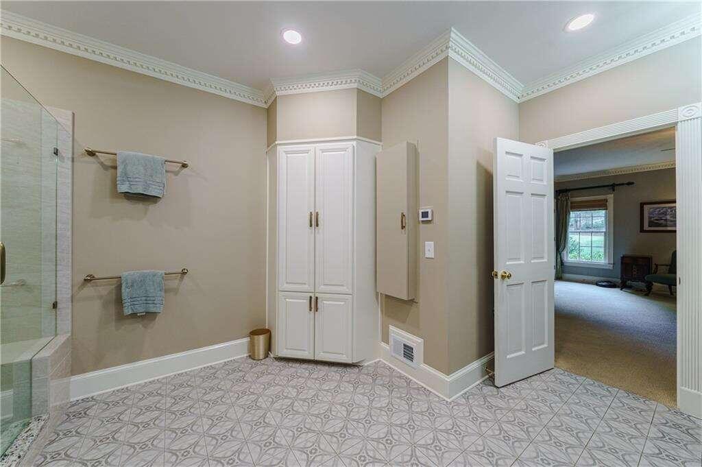 8090 Habersham Waters Road, Sandy Springs, Georgia 30350, 4 Bedrooms Bedrooms, ,3 BathroomsBathrooms,Residential,Sold,8090 Habersham Waters Road,7315352