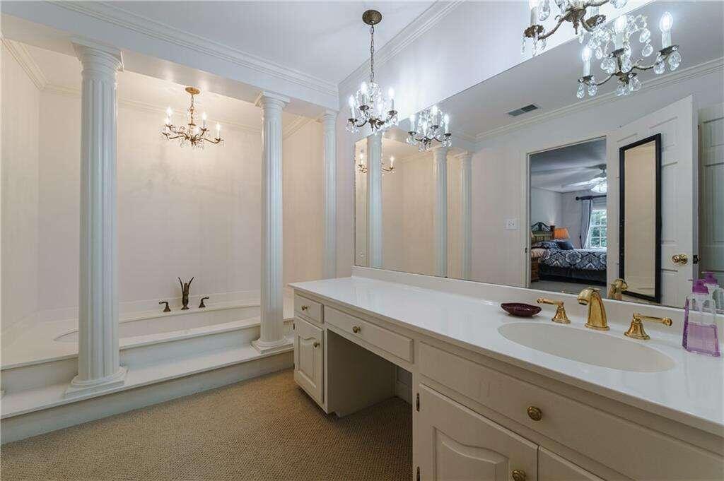 8090 Habersham Waters Road, Sandy Springs, Georgia 30350, 4 Bedrooms Bedrooms, ,3 BathroomsBathrooms,Residential,Sold,8090 Habersham Waters Road,7315352